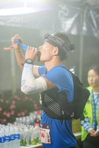 BIB: 160
                            <button type="button" onclick="openModal(22294690)" class="btn btn-primary btn-sm float-right btn-popup" data-toggle="modal" data-target=".modal-high-quality">
                        <i class="fas fa-shopping-cart"></i> Add to Cart
                    </button>
                                            <button type="button" onclick="isThisMe(22294690, true)" class="btn btn-success btn-sm float-right btn-popup btn-isme hidden" data-toggle="tooltip" data-placement="bottom" title="นี่คือรูปของคุณใช่ไหม คลิกที่นี่เพื่อเอาเข้าอัลบั้ม">
                        <i class="fas fa-plus"></i> Add to album
                    </button>
                    <button type="button" onclick="isThisMe(22294690, false)" class="btn btn-warning btn-sm float-right btn-popup btn-isnotme hidden">
                        <i class="fas fa-ban"></i> Remove from album
                    </button>